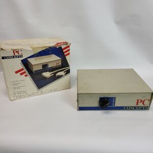 PC Concepts 4 Way Data Transfer Switch Box 41628 Parallel Rotary PC MAC Printer